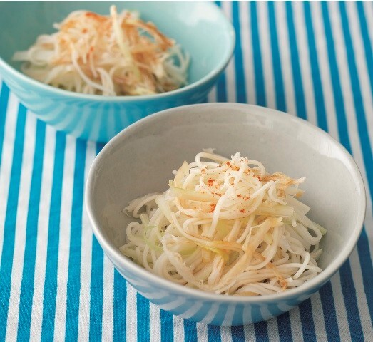 セロリ＆さきいかのおつまみそうめん