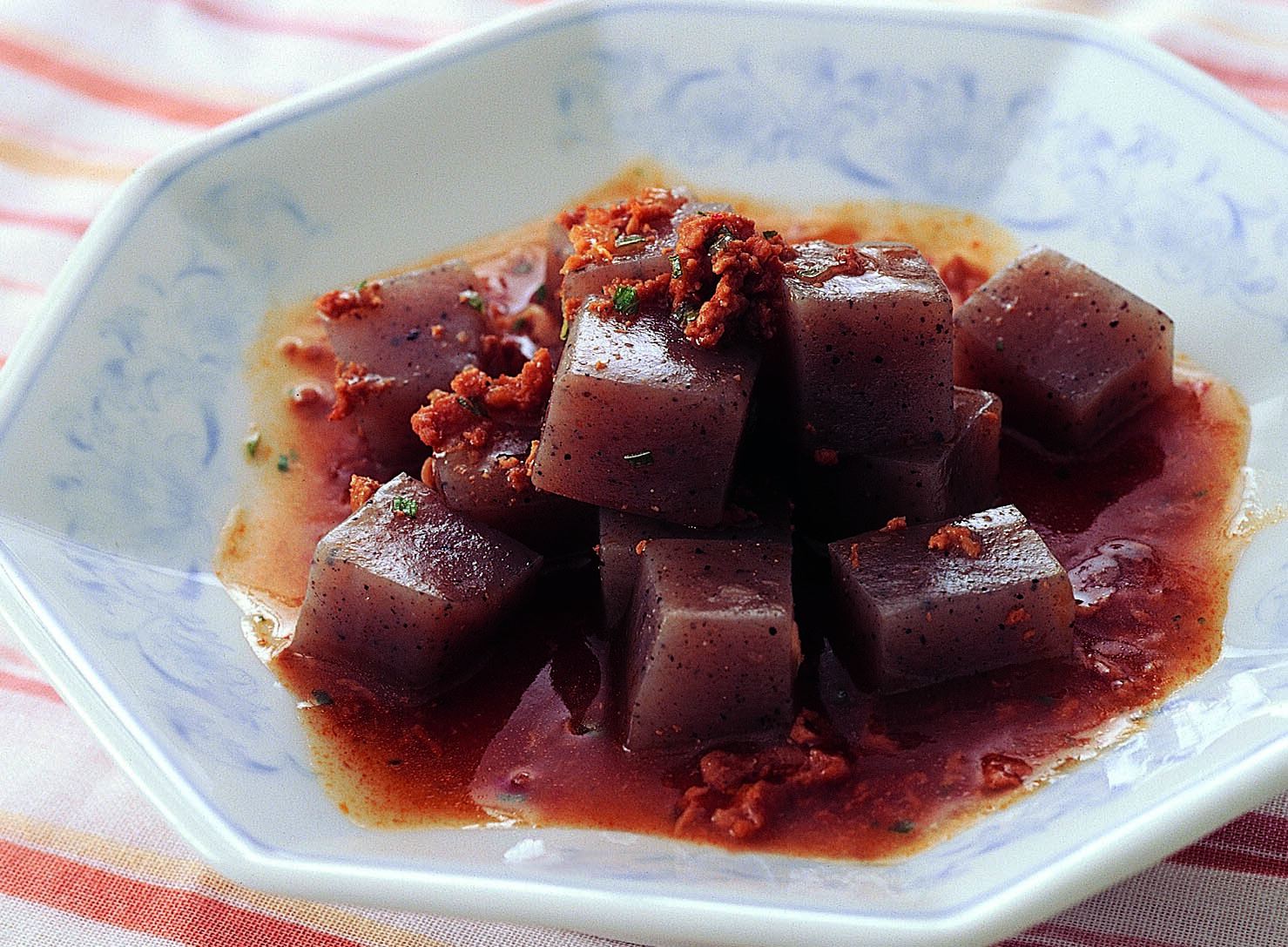 麻婆豆腐は豆腐をこんにゃくに替えカロリーダウン