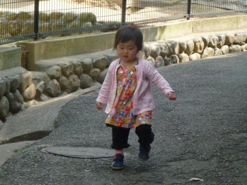 子ども服、春服と秋服はいりません☆