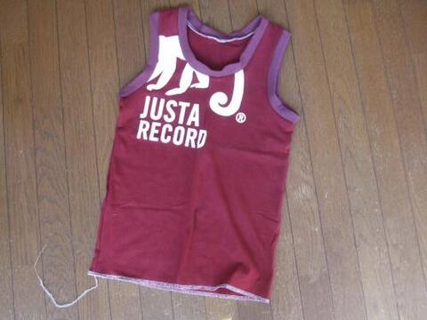 捨てるなんてもったいない tシャツリメイクで素敵に変身させてみて 暮らしニスタ 捨てるなんてもったいない tシャツリメイクで素敵に変身させてみて 暮らしニスタ