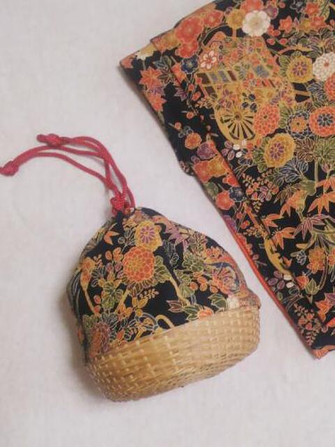 ばーばの着物をリメイク 孫の七五三に手作りかご巾着 暮らしニスタ ばーばの着物をリメイク 孫の七五三に手作りかご巾着 暮らしニスタ