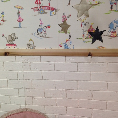 発泡スチロールでレンガ壁 暮らしニスタ 発泡スチロールでレンガ壁 暮らしニスタ