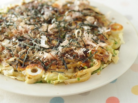 もっちりうどんをinして うどん入り和風モダン焼き 暮らしニスタ