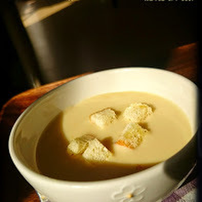 コンソメスープを使った人気のスープレシピ おいしすぎて体も心もぽっかぽか 暮らしニスタ