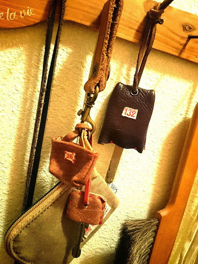 かわいいキーホルダーの作り方 100均で レジンで プラバンで簡単 暮らしニスタ かわいいキーホルダーの作り方 100均で レジンで プラバンで簡単 暮らしニスタ