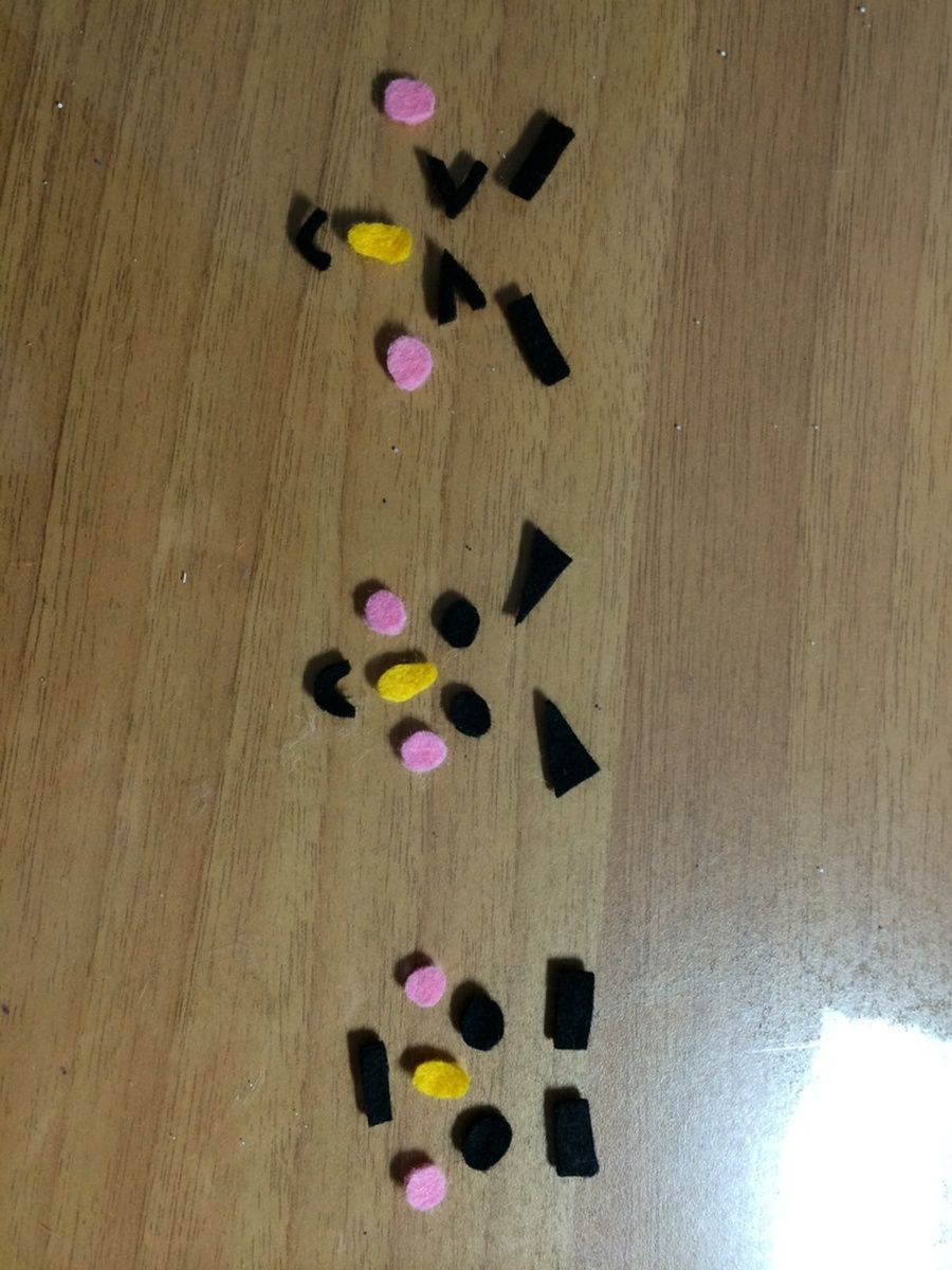 ふわもこ雪だるま フェルト貼るだけ 簡単に手作り出来ます♪ 暮らしニスタ