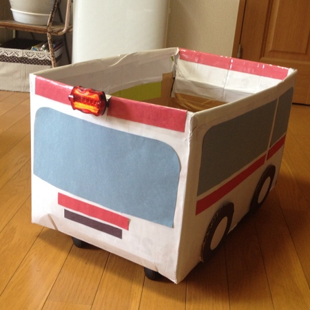 ダンボールおもちゃのアイデア集 1歳から遊べるおもちゃや収納グッズ ダンボールおもちゃのアイデア集 1歳から遊べるおもちゃや収納グッズ