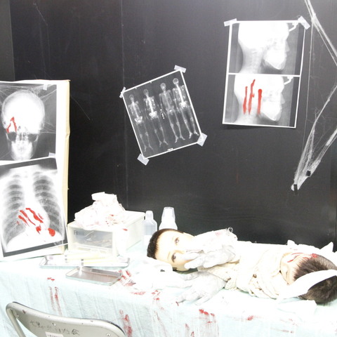 ハロウィン 手作りお化け屋敷 廃病院 暮らしニスタ