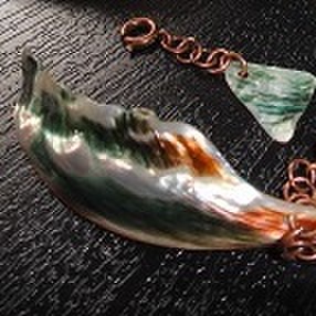 ランチ後 こんなに綺麗に変身 魔除け にもなる アワビの貝殻 キーホルダー 暮らしニスタ