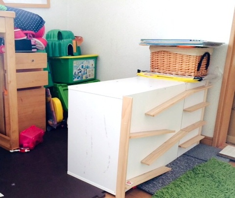 カラーボックスとべニアでdiy リビングにキッズスペース 暮らしニスタ カラーボックスとべニアでdiy リビングにキッズスペース 暮らしニスタ