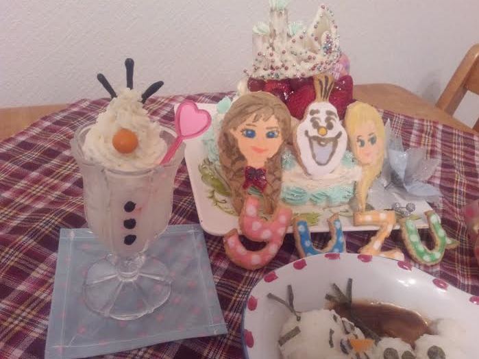 アナ雪バースデー★簡単オラフパフェ★