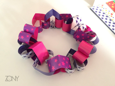 簡単 折り紙でハートの輪っかガーランド 暮らしニスタ