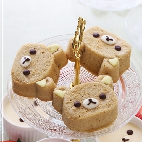 100均 大活躍 クマ型シリコンカップ 暮らしニスタ