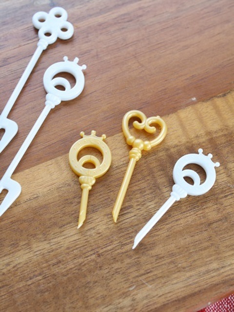 100均グッズでお洒落弁当 Seriaお弁当用ピック 暮らしニスタ 100均グッズでお洒落弁当 Seriaお弁当用ピック 暮らしニスタ