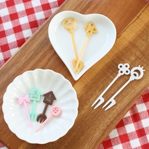 100均グッズでお洒落弁当 Seriaお弁当用ピック 暮らしニスタ 100均グッズでお洒落弁当 Seriaお弁当用ピック 暮らしニスタ