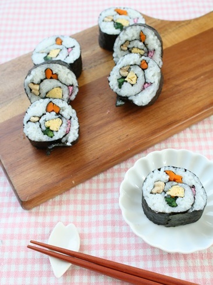 写真で解説!簡単飾り巻き寿司の作り方|料理のレシピや作り方|暮らしニスタ