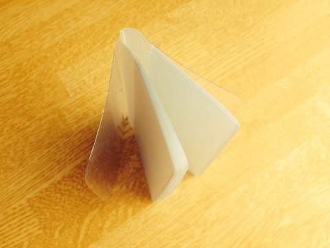 100均カードケースを自分好みに簡単リメイク Vol 2 暮らしニスタ 100均カードケースを自分好みに簡単リメイク Vol 2 暮らしニスタ