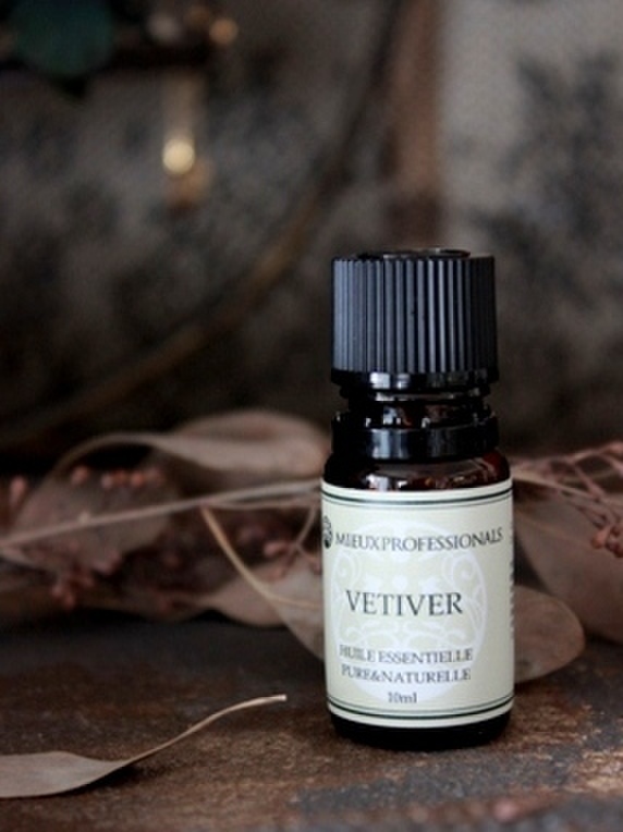 いやーーなゴキブリ寄せ付けない ベチバーアロマでお部屋をガードする方法 暮らしニスタ いやーーなゴキブリ寄せ付けない ベチバーアロマでお部屋をガードする方法 暮らしニスタ