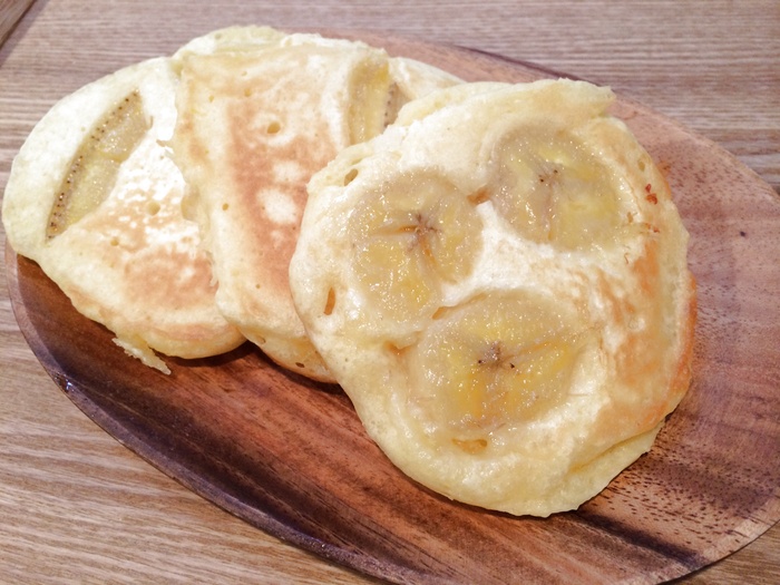 簡単☆美味しいココナッツ&バナナパンケーキ♡