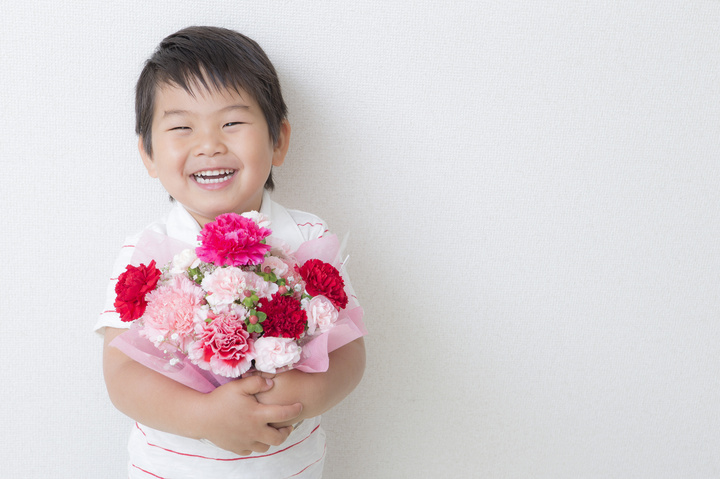 やっぱり欲しい!「母の日」のプレゼント。ママたちの実情と本音を大調査!!