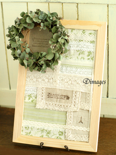 コルクボードをコラージュしてミニリースを色々ディスプレイ 暮らしニスタ コルクボードをコラージュしてミニリースを色々ディスプレイ 暮らしニスタ