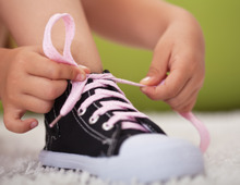 悩ましい子どもの靴選び…知らないと損する買い替えタイミング
