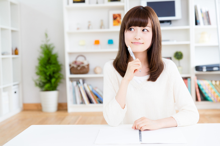 負のスパイラルにご用心!幸せを呼ぶ”ほめ日記”のススメ