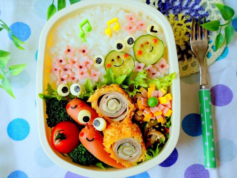 デコ弁レシピ ロールカツdeかたつむり弁当 暮らしニスタ デコ弁レシピ ロールカツdeかたつむり弁当 暮らしニスタ