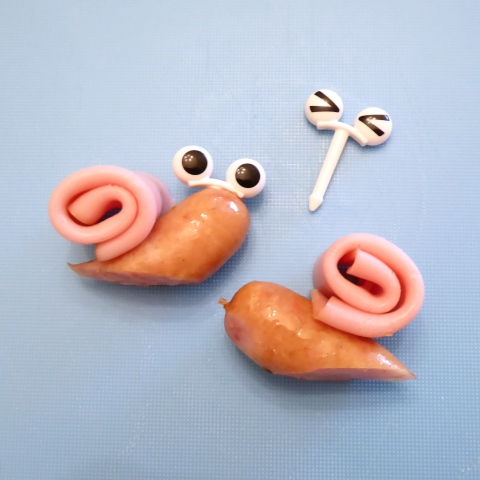 キャラ弁 梅雨弁 デカりぼんのてるてる坊主とかたつむり 暮らしニスタ キャラ弁 梅雨弁 デカりぼんのてるてる坊主とかたつむり 暮らしニスタ