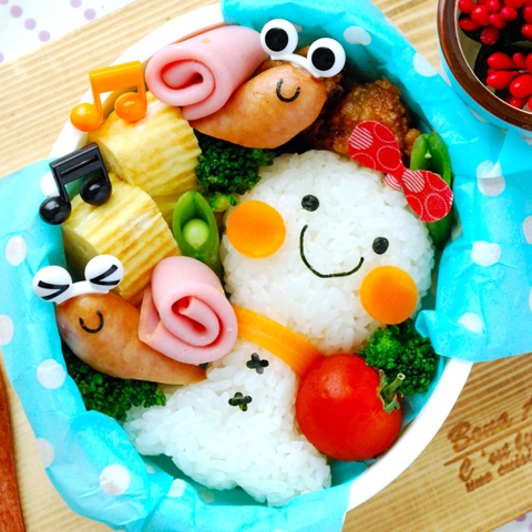 キャラ弁 梅雨弁 デカりぼんのてるてる坊主とかたつむり 暮らしニスタ キャラ弁 梅雨弁 デカりぼんのてるてる坊主とかたつむり 暮らしニスタ