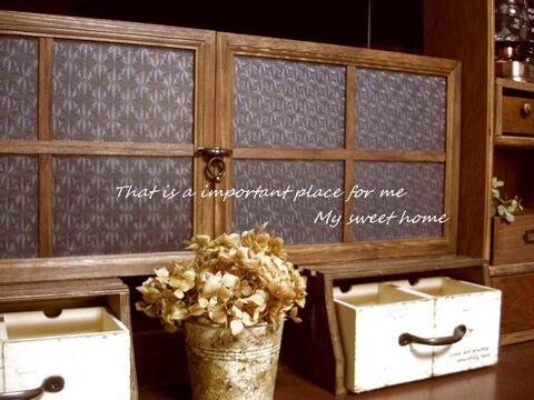 100均だけで簡単アンティークな窓枠作り 暮らしニスタ