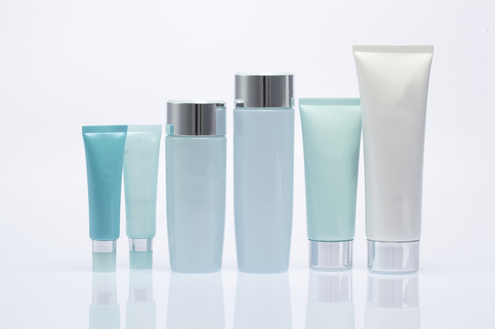 知らないとコワ~い化粧品の使用期限!あなたは大丈夫?