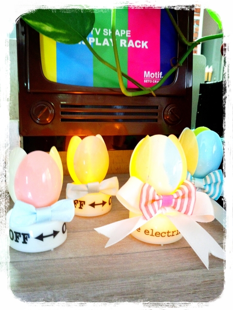 100均プラスチックスプーンで作る可愛いお花のミニ照明 暮らしニスタ 100均プラスチックスプーンで作る可愛いお花のミニ照明 暮らしニスタ