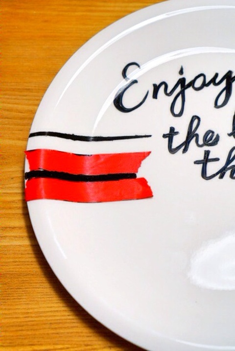 100均のお皿で はじめてのらくやきマーカー体験 失敗 解決も踏まえた体験談です 暮らしニスタ 100均のお皿で はじめてのらくやきマーカー体験 失敗 解決も踏まえた体験談です 暮らしニスタ