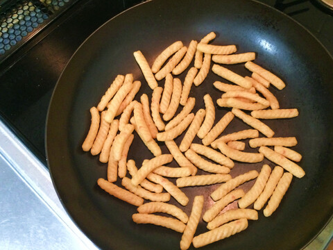 かっぱえびせんの画期的な食べ方 煎りえびせん 一味マヨ がビールに合いすぎ 暮らしニスタ かっぱえびせんの画期的な食べ方 煎りえびせん 一味マヨ がビールに合いすぎ 暮らしニスタ