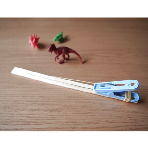 10秒で完成 わりばし鉄砲の作り方 コレ遊べます 暮らしニスタ
