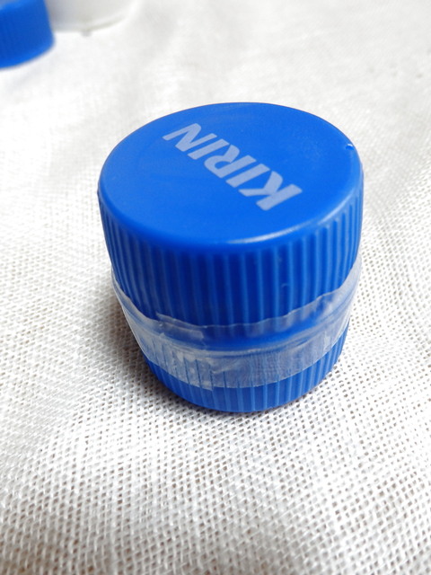 ペットボトルキャップとフェルトで知育おもちゃ 暮らしニスタ