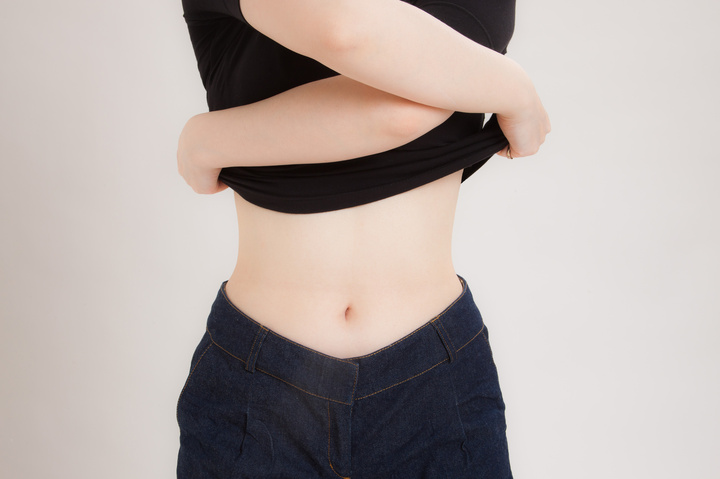 佐野ひなこのくびれのヒミツ!ブランコハイ・ワークアウト