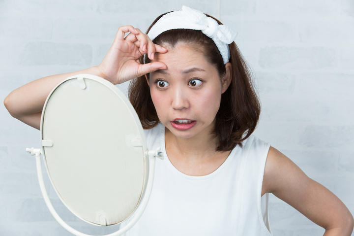 「私、老けたかも…!」女性たちがオバ化を自覚するのはどんな時?