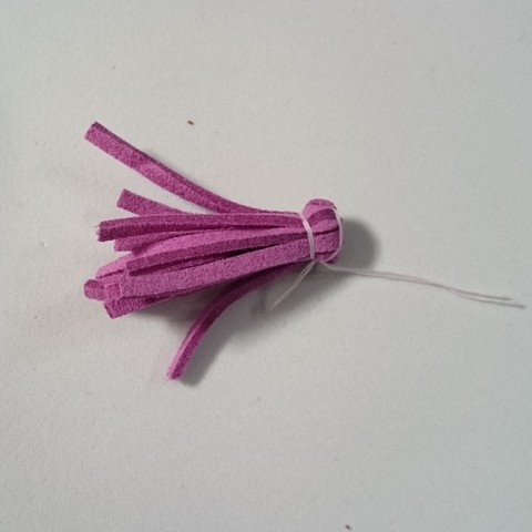 100均材料で作るフリンジのアクセサリー 暮らしニスタ 100均材料で作るフリンジのアクセサリー 暮らしニスタ