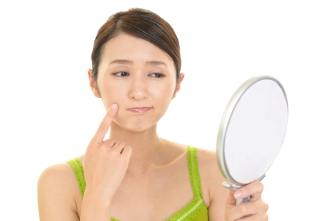 顔デカさん必見 憧れの 小顔 に近づく4つの美容習慣 暮らしニスタ 顔デカさん必見 憧れの 小顔 に近づく4つの美容習慣 暮らしニスタ