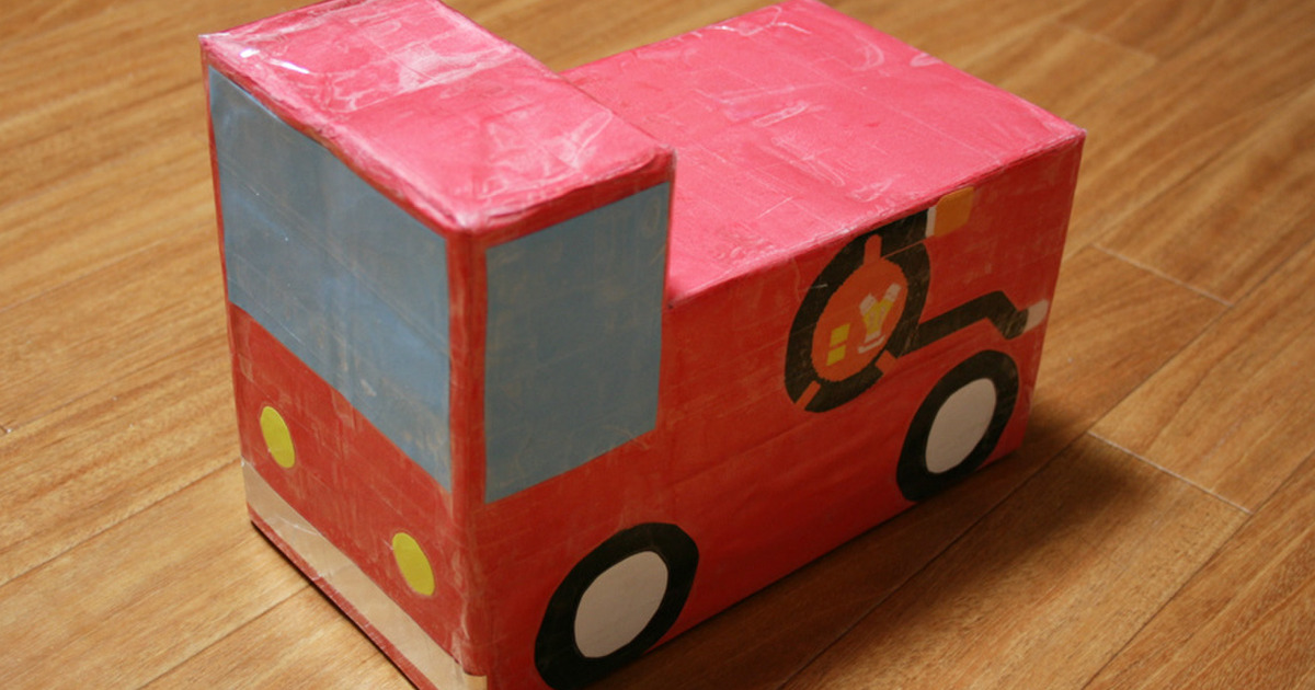 牛乳パックで子どもの消防車を作ってみました 暮らしニスタ
