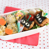 ハロウィンにぴったり！冷凍食品で簡単「のりねこ弁当」