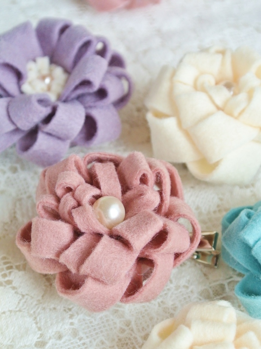 簡単なのに可愛い フェルト 羊毛フェルトであったか小物を手作りしよう 暮らしニスタ 簡単なのに可愛い フェルト 羊毛フェルトであったか小物を手作りしよう 暮らしニスタ