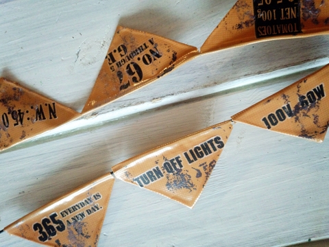 100均梱包用ガムテープでおしゃれガーラーンドdiy 暮らしニスタ