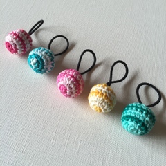 ダイソー セリアなど100均でキュートなヘアゴム アクセサリー が作れちゃう 暮らしニスタ ダイソー セリアなど100均でキュートなヘアゴム アクセサリー が作れちゃう 暮らしニスタ