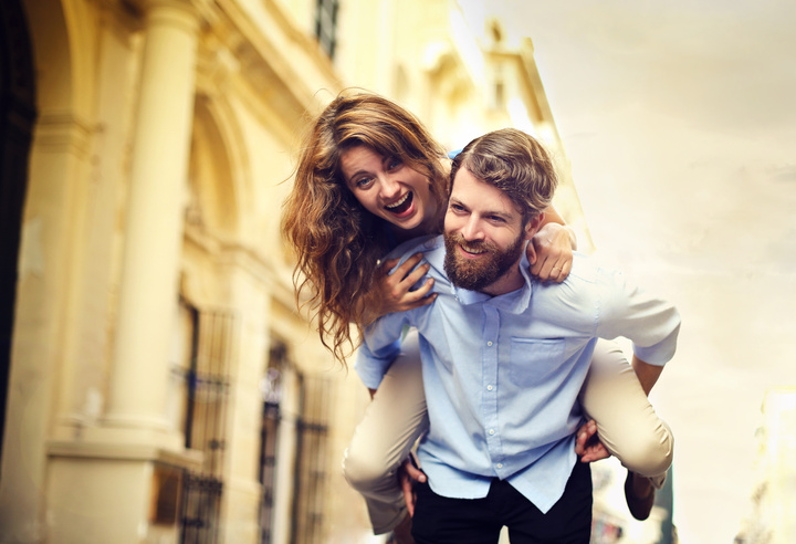 人妻のホンネ!半数近くが「旦那以外の男とデートしてもいい」!?