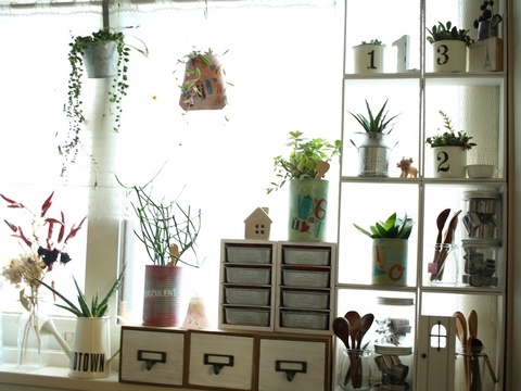 お部屋に清潔感と温もりを グリーンインテリアのアイデア30選 暮らしニスタ お部屋に清潔感と温もりを グリーンインテリアのアイデア30選 暮らしニスタ