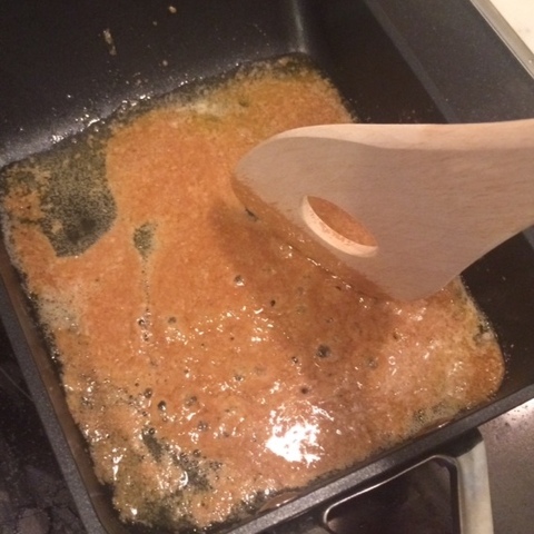 オーブン無し たまご焼きフライパンとhmで簡単 カラメル焼きりんごケーキ 暮らしニスタ オーブン無し たまご焼きフライパンとhmで簡単 カラメル焼きりんごケーキ 暮らしニスタ