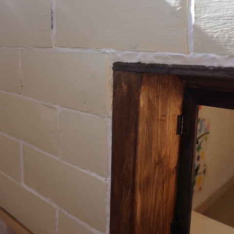 ダンボールだから躊躇なくできる 空色の壁 暮らしニスタ ダンボールだから躊躇なくできる 空色の壁 暮らしニスタ